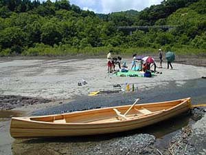 月山湖